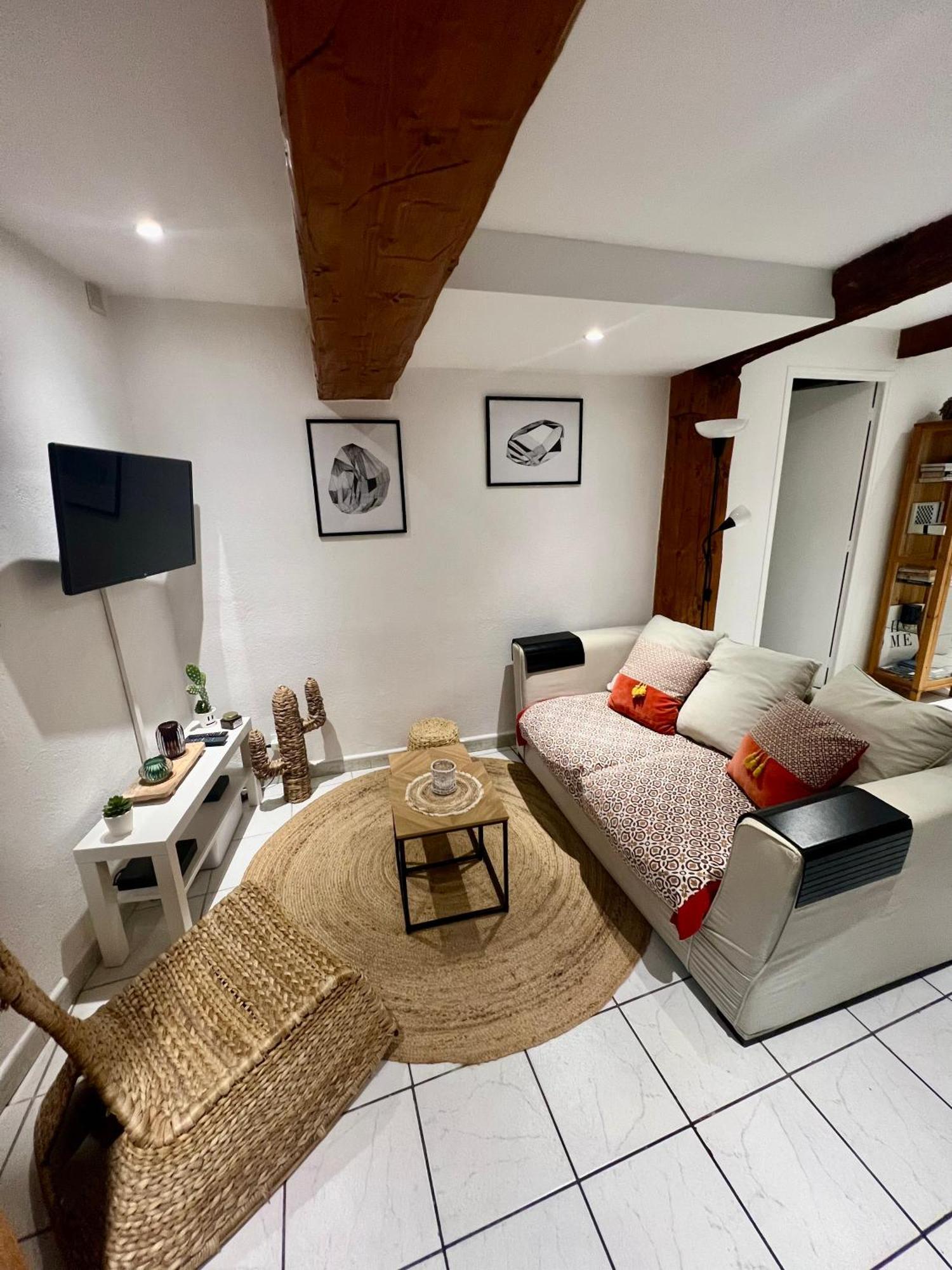Apartment Superbe Neuf Et Cosy En Centre Hyères